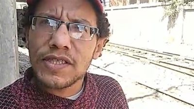 شاهد عيان في حادث قطار قليوب: كنّا بنشيل الجثث.. والقطر كان ماشي بسرعة جنونية | بث مباشر