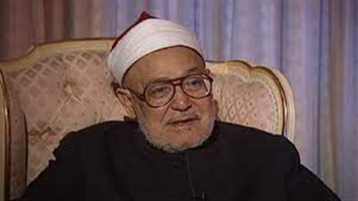 دفن في مدينة رسول الله.. أبرز المحطات في حياة أديب الدعوة الشيخ محمد الغزالي