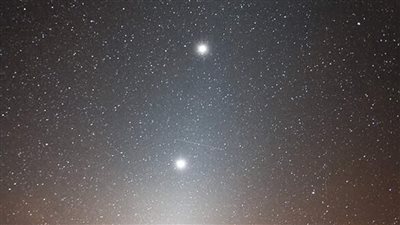 ضوء البروج يزين السماء ويستمر حتى رمضان