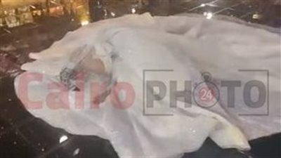 من كتر الفرحة.. عروس حسن شاكوش تسجد في حفل زفافهما |صور 