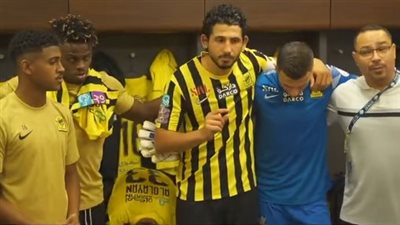 كلمات نارية.. كيف حفز أحمد حجازي لاعبي اتحاد جدة لإسقاط رونالدو ونجوم النصر؟