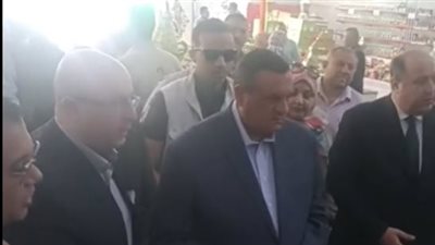 لمتابعة أسعار السلع.. وزير التنمية المحلية يتفقد معرض أهلا رمضان ببني سويف| بث مباشر 