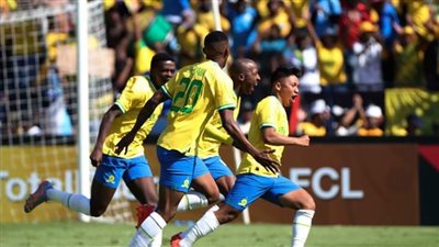 بيحب الأهلي.. شوبير يكشف سر تحويل منسق صن داونز للتحقيق وإعادته من السودان