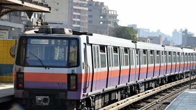 مواعيد عمل قطارات المترو غدًا بعد مد العمل ساعة إضافية