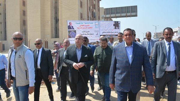 وزير التنمية المحلية