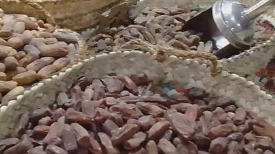 كيلو التمر بـ20 جنيهًا.. إقبال كبير على معرض أهلًا رمضان بفيصل | بث مباشر