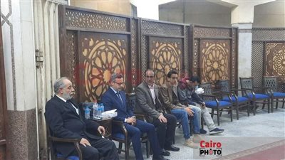 بدء عزاء شقيق ياسر صادق في مسجد الحامدية الشاذلية