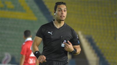 القلاوي يدير لقاء بيراميدز والبنك الأهلي في الدوري الممتاز