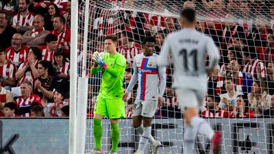 برشلونة يواصل احتلال الصدارة بالفوز على أتلتيك بلباو في الدوري الإسباني