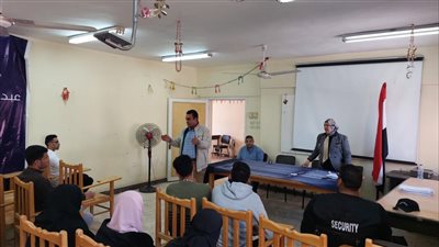 القوى العاملة: تسليم عقود عمل لذوي الهمم بالإسماعيلية