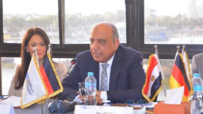 القابضة للصناعات الكيماوية ترفع رأس مال الشركة المرخص إلى 9 مليارات جنيه