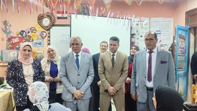 مدير تعليم القاهرة يتابع انطلاق برنامج تأهيل المعلمين الناجحين في مسابقة 30 ألف معلم