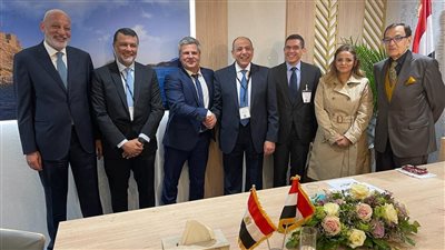 لـ نقل 3000 سائح.. مصر للطيران توقع بروتوكولات تعاون خلال مشاركتها في بورصة برلين الدولية