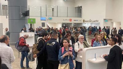 176 راكبا.. مطار سفنكس الدولي يستقبل رحلة دولية قادمة من مدريد بعد تطويره