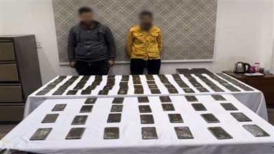 32 ألف قرص مخدر.. ضبط 3 من مروجي المخدرات بالقاهرة الجديدة