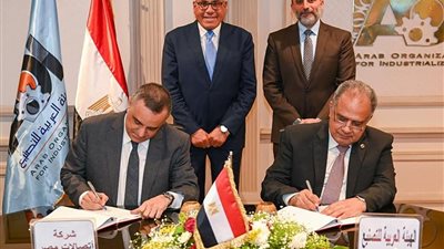 تحت شعار صنع في مصر.. تعاون مشترك بين الهيئة العربية للتصنيع وشركة اتصالات مصر في تصميم وتصنيع أبراج المحمول