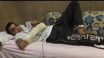 تفاصيل كسر ذراع شاب لفقده مبلغ 30 جنيها | القصة الكاملة