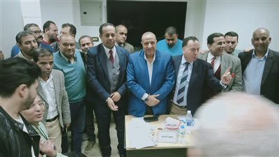 القوى العاملة: مفاوضات جماعية تُنهي وقفة احتجاجية بإحدى شركات الإسكان