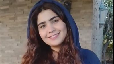 الموهبة عندي أهم من الدراسة.. حكاية فتاة خريجة إعلام أسست مشروعا لصنع الحلويات|بث مباشر 