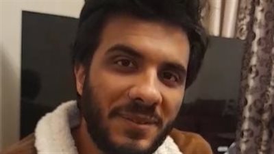 قصة نجاح عامر منيب الغلابة: نفسي أحافظ على الفن الجميل وأعمل محتوى كل الناس تشوفه| بث مباشر 