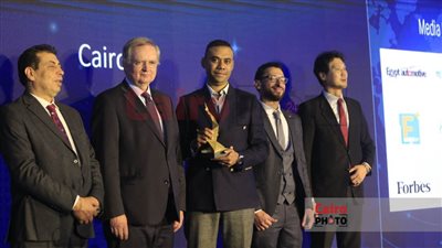 باحتفالية الأكثر تأثيرًا خلال عام.. تكريم محمود المملوك رئيس تحرير القاهرة 24 بجائزة Daily news awards 2023 | بث مباشر