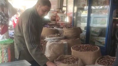 شنطة رمضان بـ 130 جنيها.. إقبال كبير من المواطنين على معارض أهلا رمضان| بث مباشر 