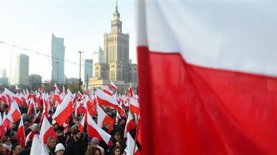 حرب جواسيس جديدة.. بولندا تعلن القبض على خلية روسية