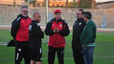 3 قرارات من ميكالي قبل مواجهة المنتخب الأولمبي وزامبيا.. وتنسيق مع فيتوريا