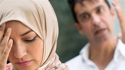 زوجة في دعوى طلاق للضرر: ضربنى عشان ابني جاله برد