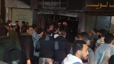ماس كهربائي وراء حريق محل ملابس بطنطا.. والخسائر تخطت 200 ألف جنيه