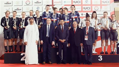 فرنسا تفوز بصدارة ترتيب ميداليات كأس العالم للدراجات في القاهرة