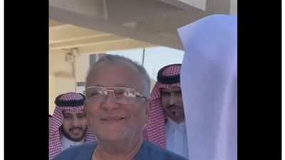 وزير سعودي: ضباط الجيش في مصر يرفعون الرأس | فيديو