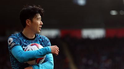 توتنهام يحسم مصير سون من الانتقال للأهلي خلال فترة الانتقالات الصيفية