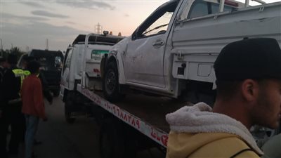 إصابة 8 أشخاص في حادث تصادم سيارتين بالإسماعيلية