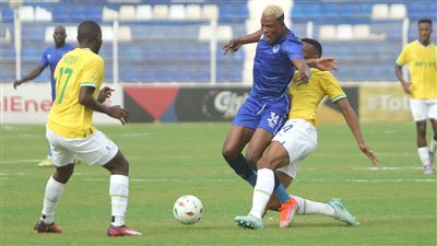 نجم الأهلي السابق: صادق السلمي تعاطف مع الهلال السوداني ضد صن داونز