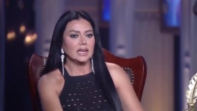 رانيا يوسف: مش ندمانة على فستان البطانة.. وفرق السن بيني وبين الفيشاوي 3 سنين فقط