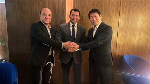 لقاء وزير الرياضة