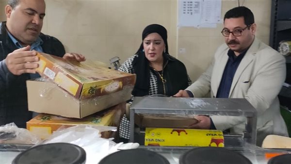 مواد غذائية فاسدة