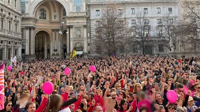 رغم تجاهل حقوق اللاجئين.. آلاف المثليين بإيطاليا يتظاهرون لعدم تسجيل أطفالهم