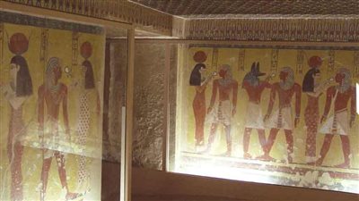 بعد افتتاحها للزيارة.. الصور الأولى لمقبرة الملك تحتمس الرابع بوادي الملوك