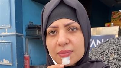 سيدة تستغيث من شقيقها بشبرا الخيمة: حبسني في أوضة وربطني بالجنزير وضربني بالكرباج | بث مباشر