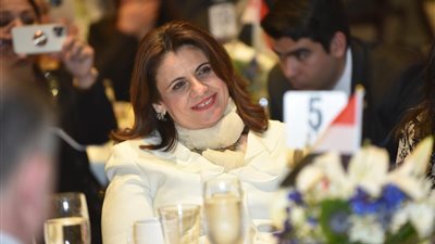 سها جندي تلتقي الجالية المصرية في كاليفورنيا.. وتؤكد: الوزير لم يعد في برج عاجي