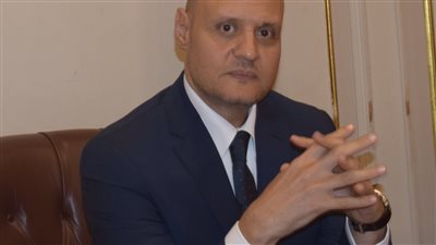 بحضور مستشار مصلحة الضرائب.. شُعبة الساعات تعقد ندوة لبحث الملف الضريبي