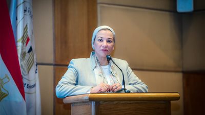 وزيرة البيئة: 28 مليار دولار فرص استثمار للقطاع الخاص في ملف تغير المناخ