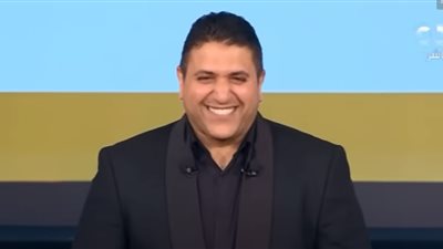 متعود على الشمس والمسرح غير الشارع.. أحمد رأفت يكشف كواليس مشاركته في احتفالية المرأة المصرية