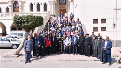 البابا تواضروس الثاني يتفقد الديوان البابوي