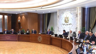 رئيس الوزراء يوجه بالتوسع في نموذج سوق اليوم الواحد وتنظيمه على يومين