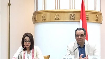 الأعلى للثقافة يحتفل باليوم العالمي للشعر| صور