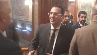 بحضور محافظ القاهرة.. بدء عزاء والد المهندس أيمن حسام رئيس جهاز حماية المستهلك بمسجد الرحمن الرحيم بصلاح سالم | بث مباشر 