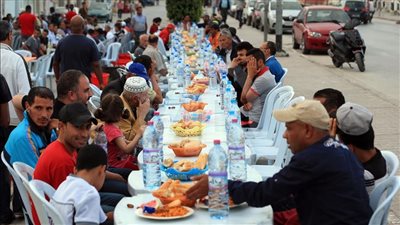 ما حكم إقامة المسيحيين موائد إفطار للمسلمين في رمضان؟.. مفتي الجمهورية يجيب القاهرة 24